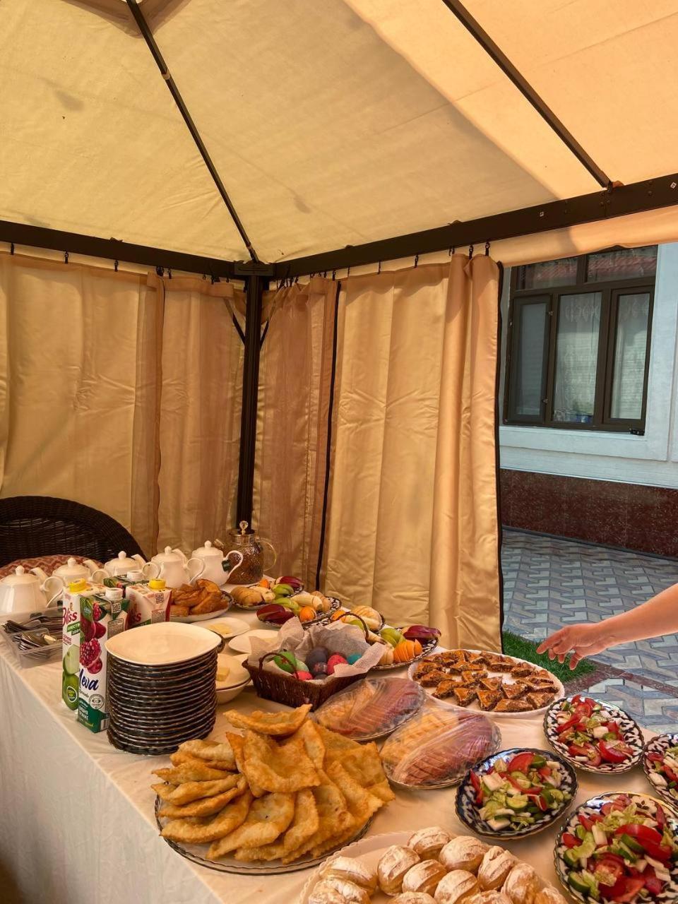 Uyut Inn Hotel Samarkand Ngoại thất bức ảnh